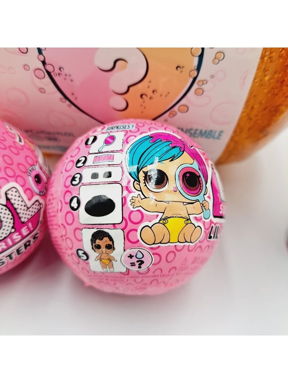 L.O.L. Surprise! Bubbly Surprise & Eye Spy Little Sister Limited Edition Bundle